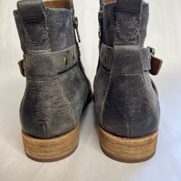 Kork Ease Kenai Gray Suede Boots Booties Ankle Buckle Strap Moto Boho - Picture 5 of 7